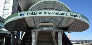 Sun Country OAK Terminal – Oakland International Airport
