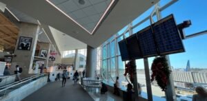 Vietnam Airlines SNA Terminal – John Wayne Airport